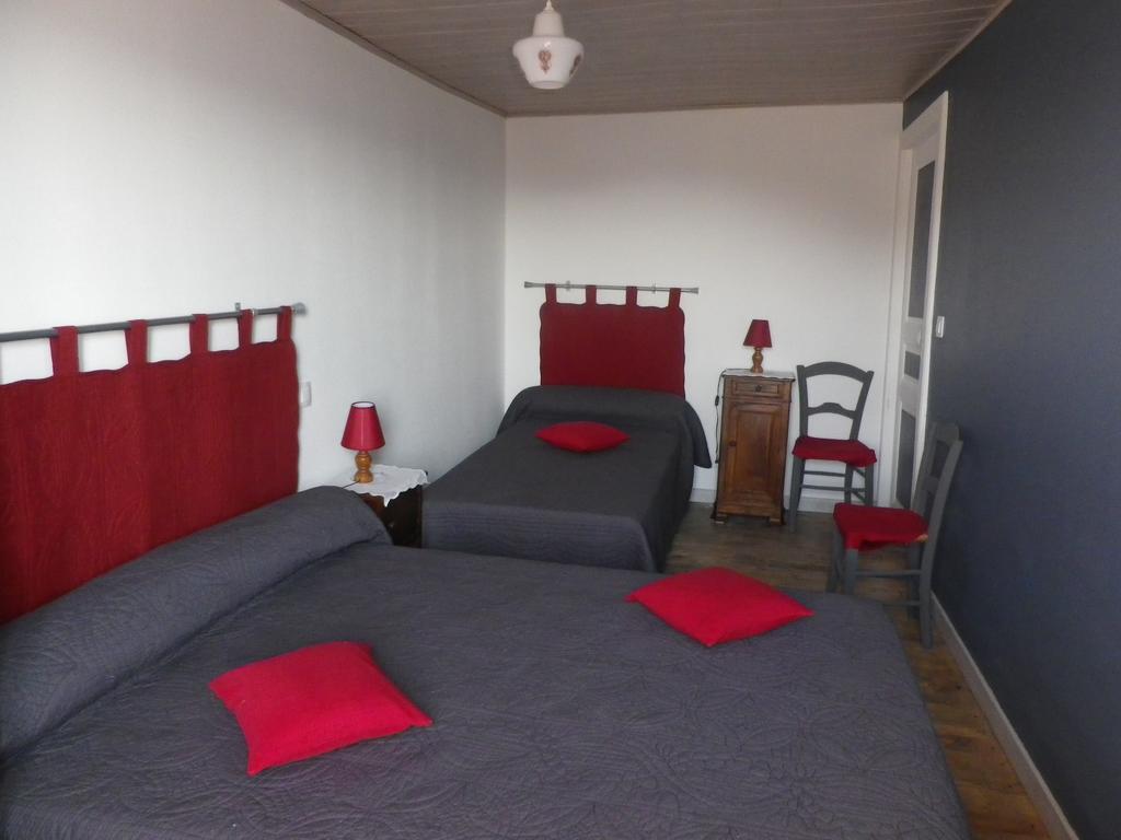 Gite De Carbonies Saint-Félix-de-Lunel Zewnętrze zdjęcie